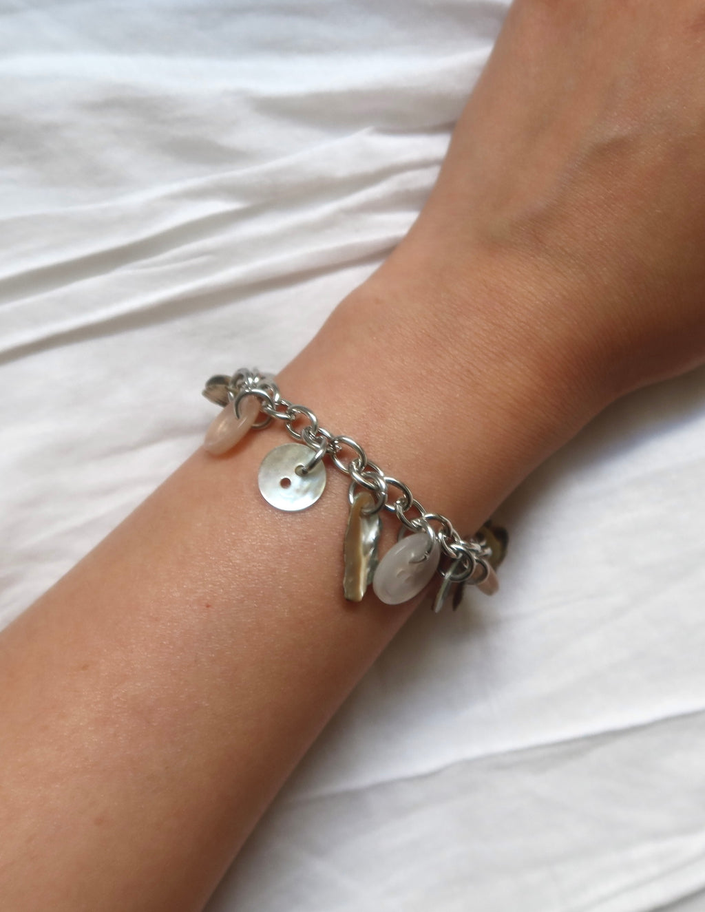 Ikari Bracelet 003