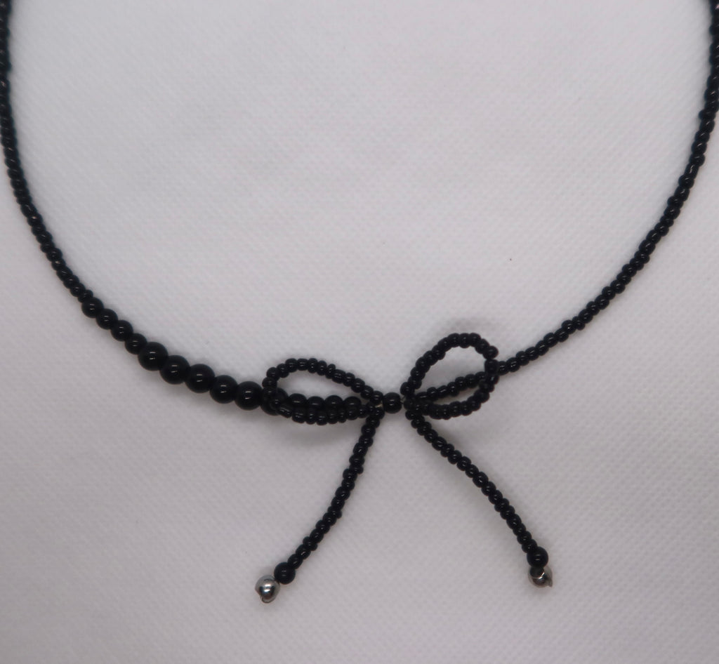 Beau Necklace