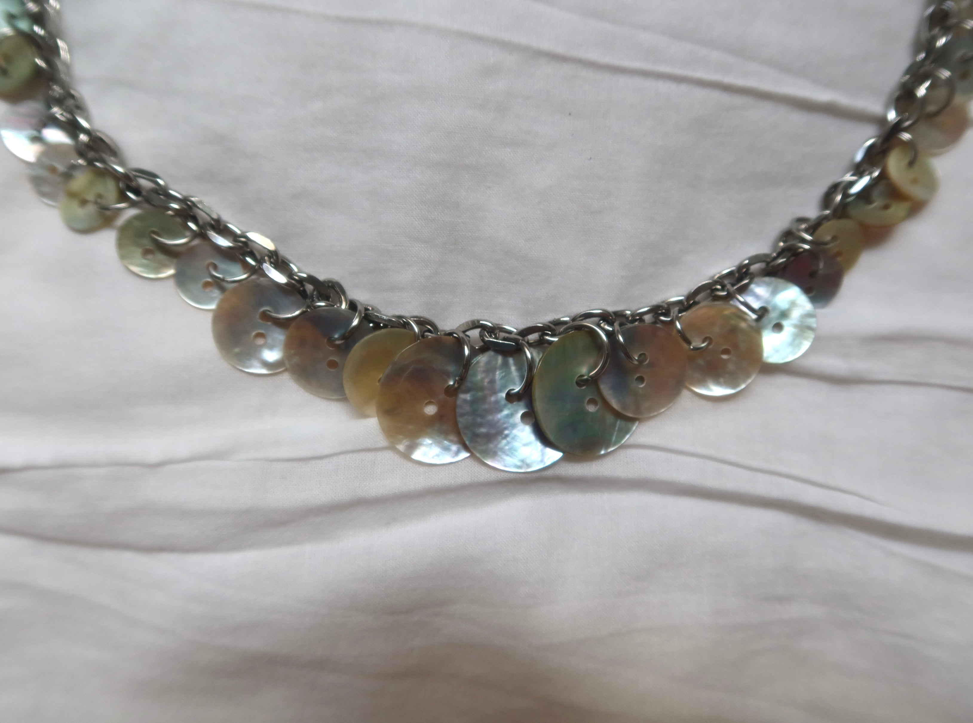 Ikari Necklace 001