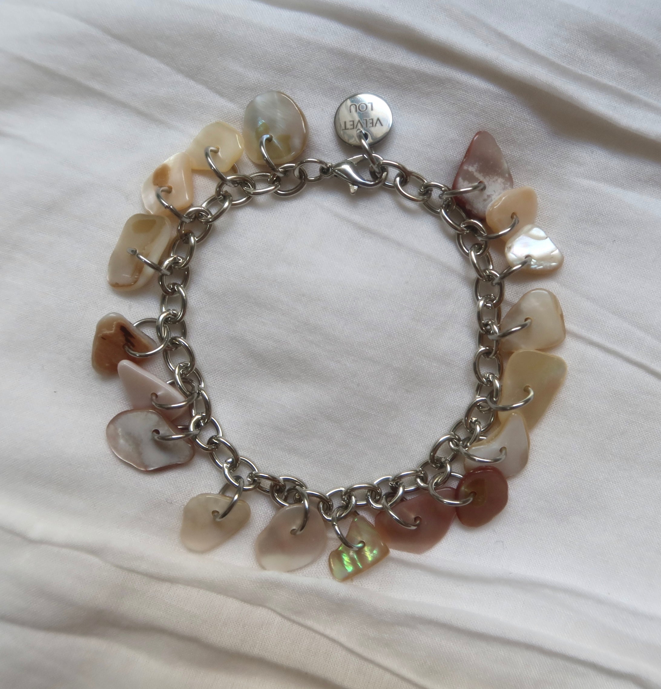 Ikari Bracelet 005