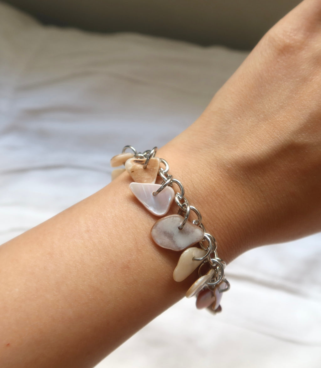 Ikari Bracelet 005