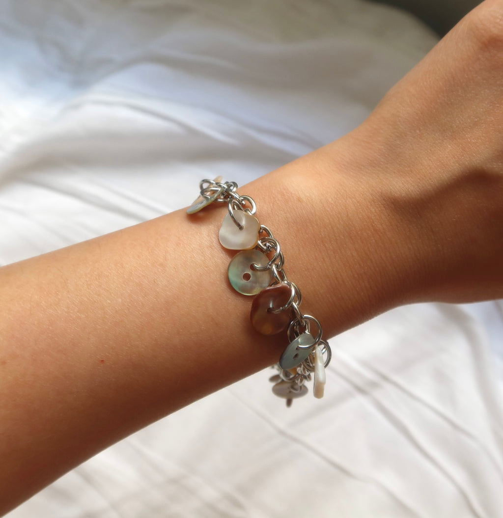 Ikari Bracelet 004