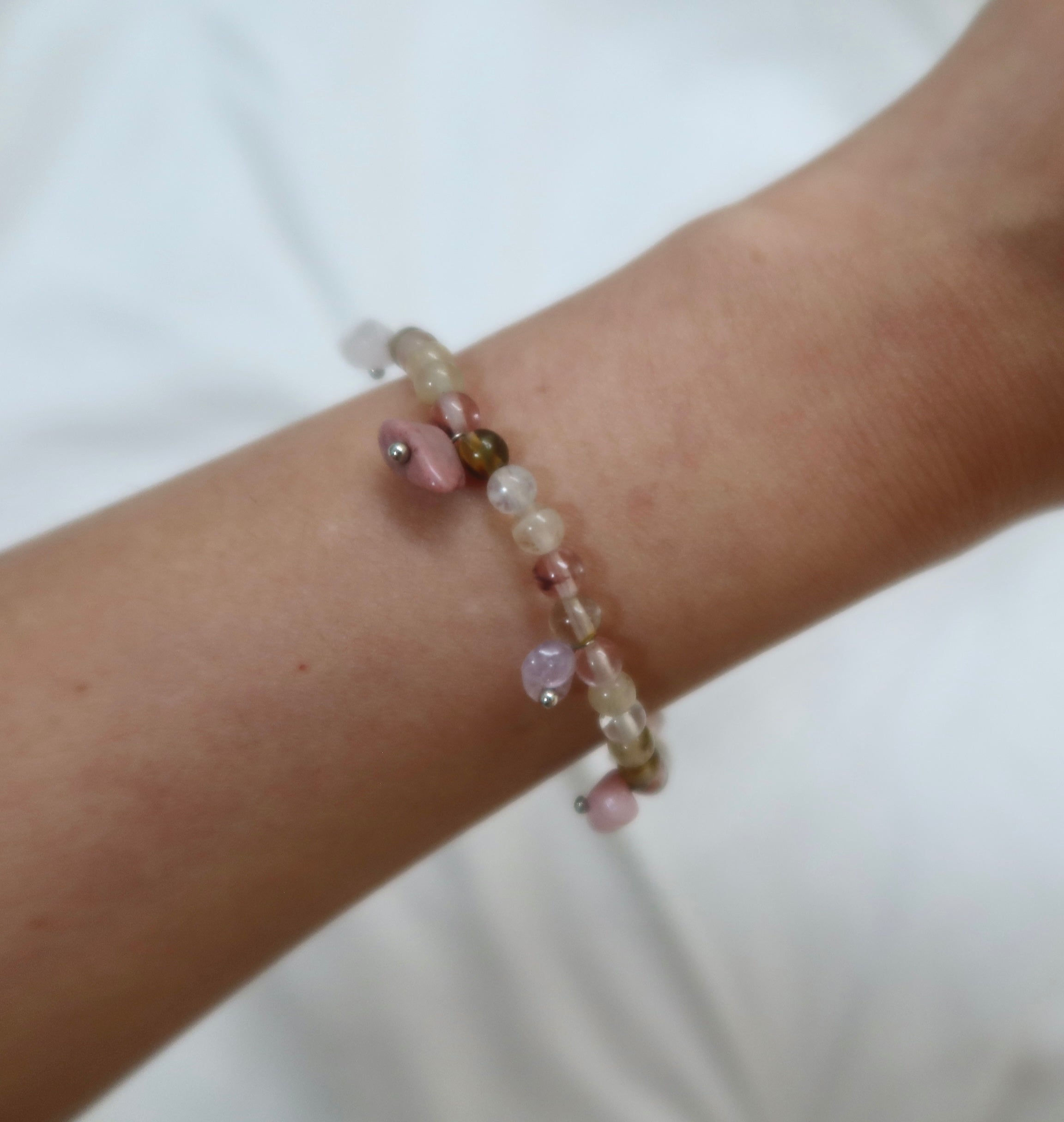 Lily Stretch Bracelet